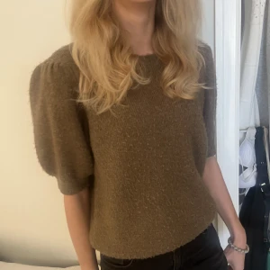 Tröja - Fin brun tjocktröja ❤️ köpt för cirka ett år sedan