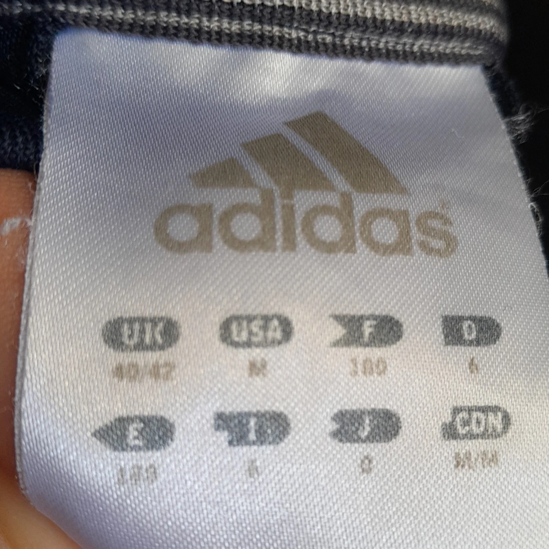 Three striped adidas  - 91