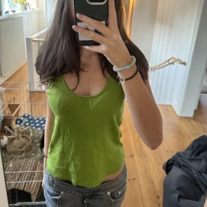 grön topp - Visad på en XS-S 💚💚