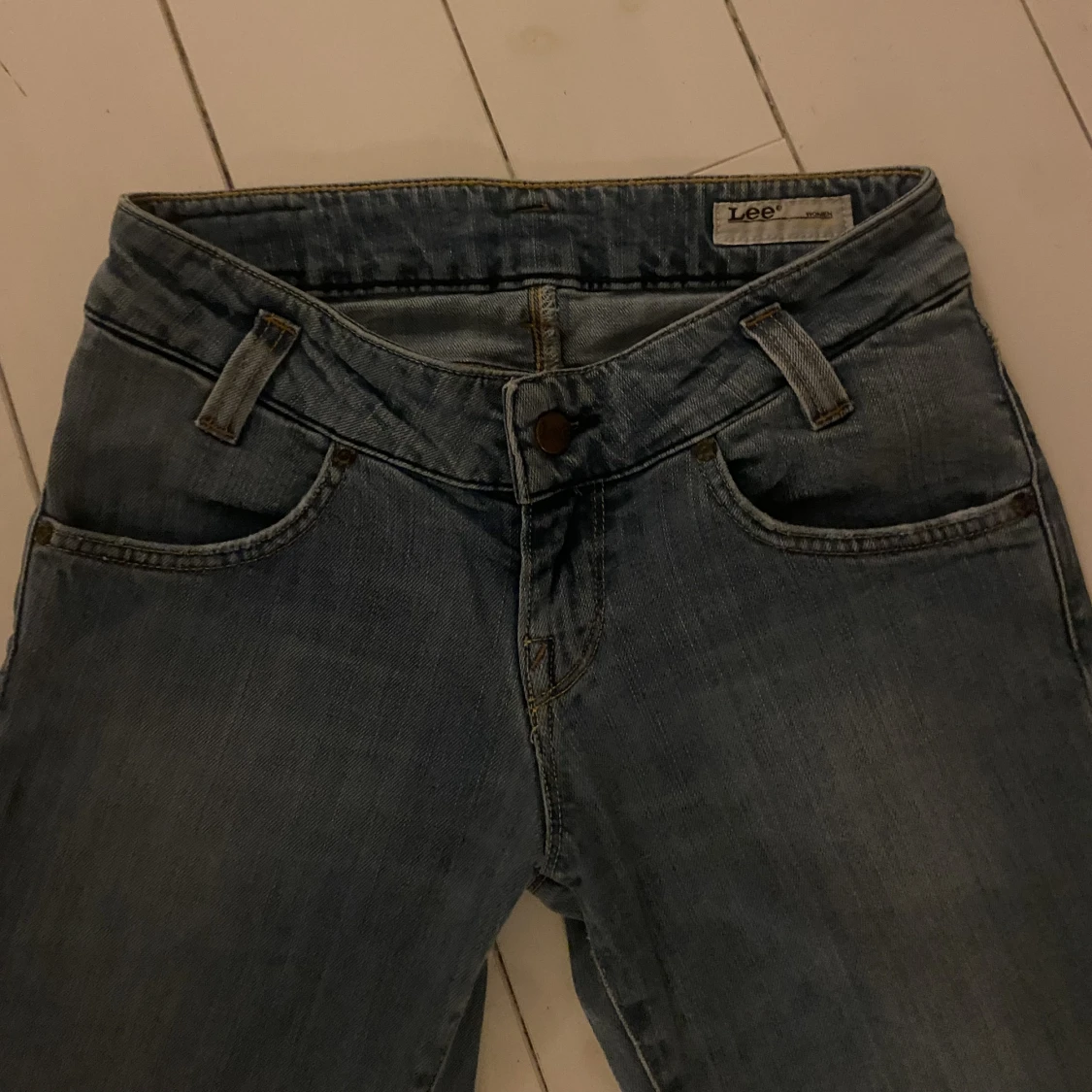 Populära lee jeans - 91