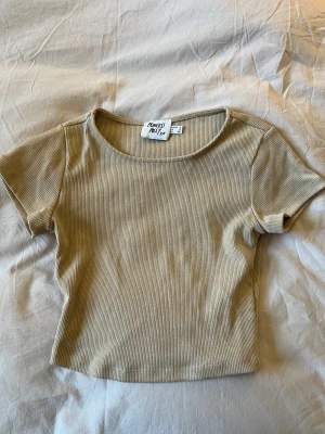 Princess Polly top - I have worn this a few times, it is in good shape