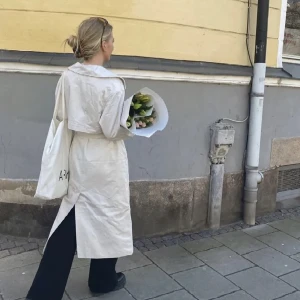 Trenchcoat  - Trenchcoat från nakd 