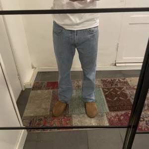 Levi’s 501, avklippta till passform W30 L30