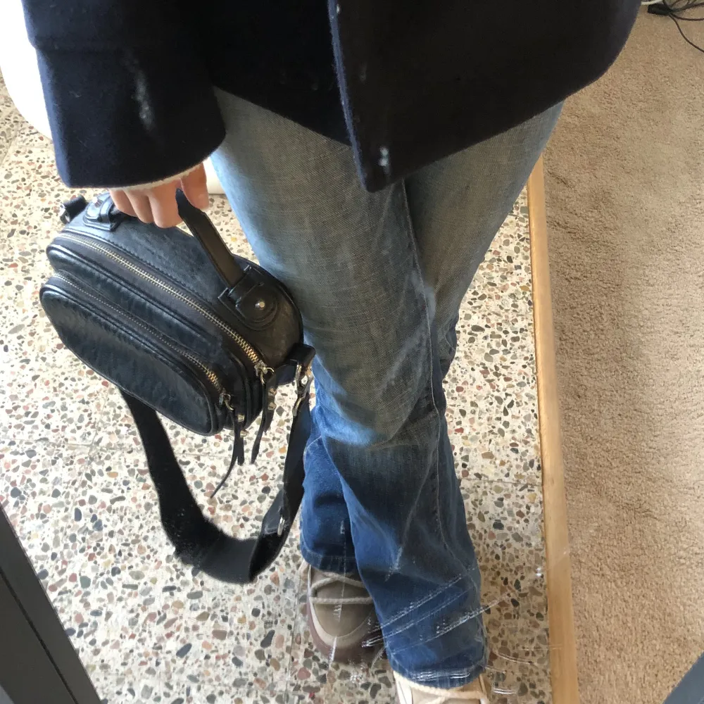 Snygg handväska som liknar Zadig. Väskor.