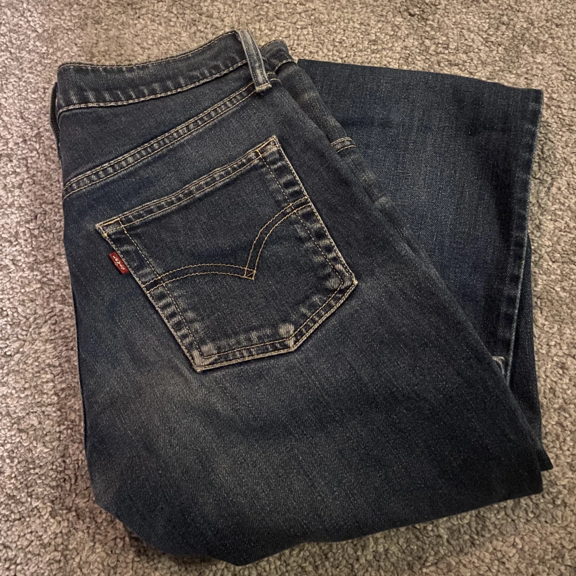 Low waist bootcut Levi’s jeans