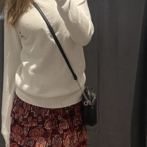 Väska - Super fin svart väska från glitter, knappt använd💘