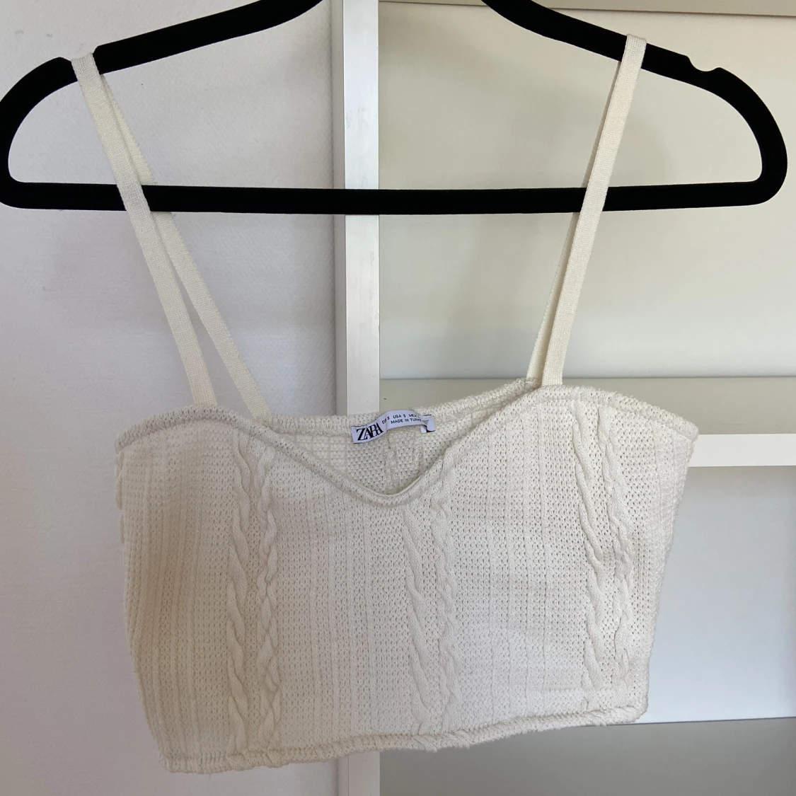 Fin virkad topp ifrån Zara