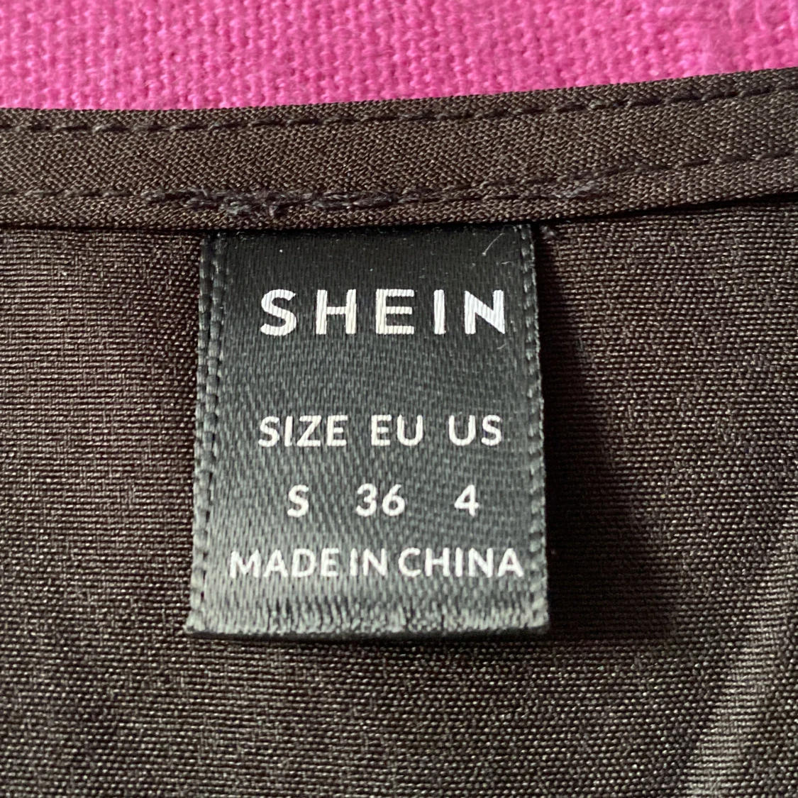 Svart klänning - 91