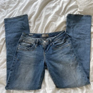 Ltb jeans  - Sjukt snygga och slutsålda jeans från Ltb. Som i nyskick då dom knappt är använda❤️