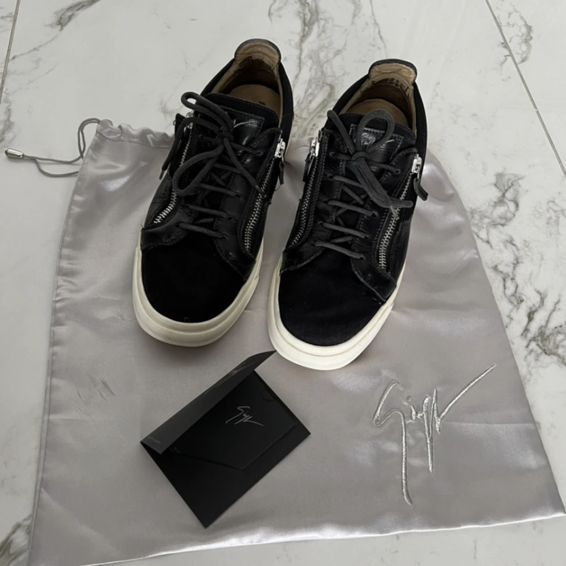 Guiseppe zanotti sneakers