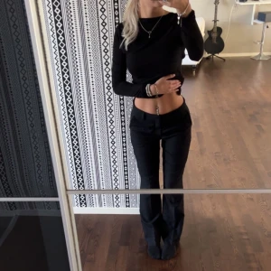 Kostymbyxor - Kostymbyxor från bikbok, kommer inte till användning längre 💘💘