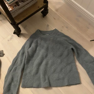 Stickad tröja - Fin stickad tröja från Cubus 