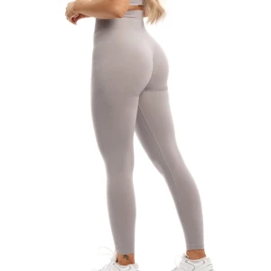 Seamless tights - AWYROW - Helt oanvända tights från AWYROW i färgen ”dusty lilac” 🤍