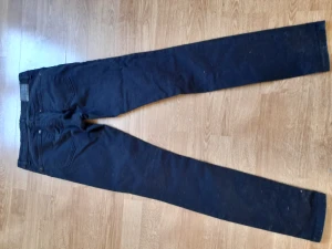 Chloe jeans - Knappt använda stretchjeans 