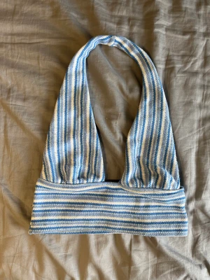 halterneck linne top - Allt ska bort! Köp köp köp🥳