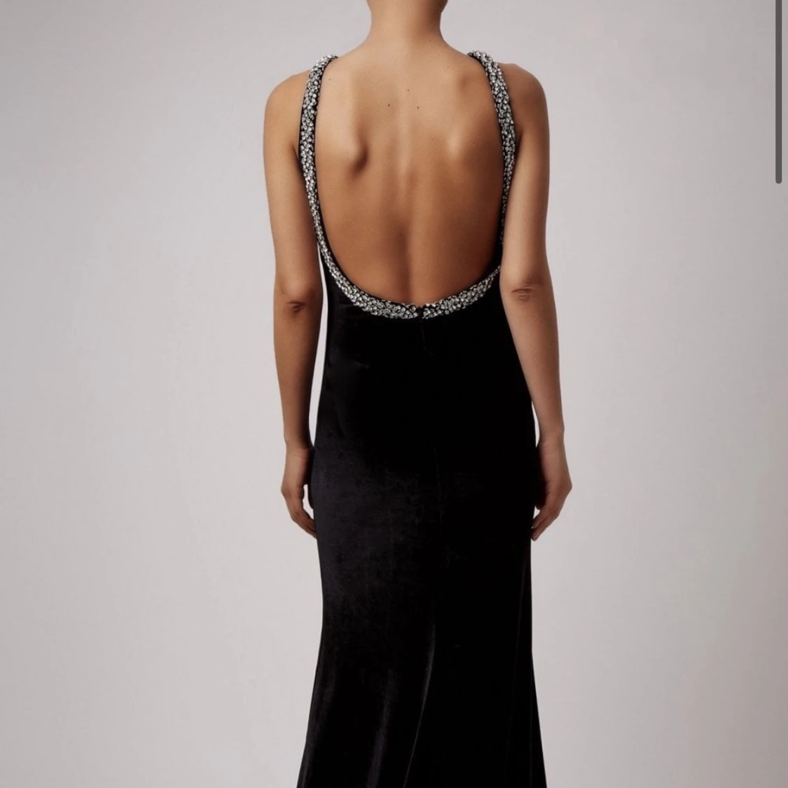 Svart lång festklänning 