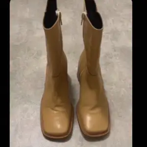 Asnice italienska boots 