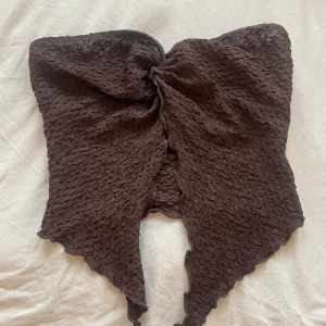 Tub topp från shein  - Brun tub topp från shein, aldrig använd! 