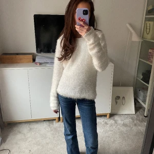 Tröja - Så mysig fluffig tröja❤️ Skriv för fler  bilder! Pris kan diskuteras!! Möter upp och fraktar!!🌸