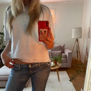 T-shirt - Sviiin najs t-shirt från Zara! Slutsåld! 