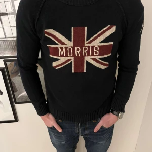 Morris sweatshirt  - Snygg Morris tröja i storlek Small. Cond 9/10. Modellen är 172 och väger 70kg