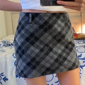 Rutig mini kjol - Rutig mini kjol❤️💓❤️