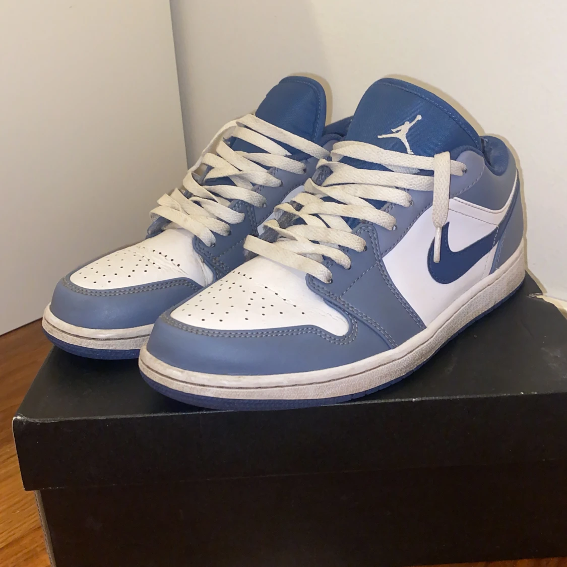 Jordan 1 low Ashen slate