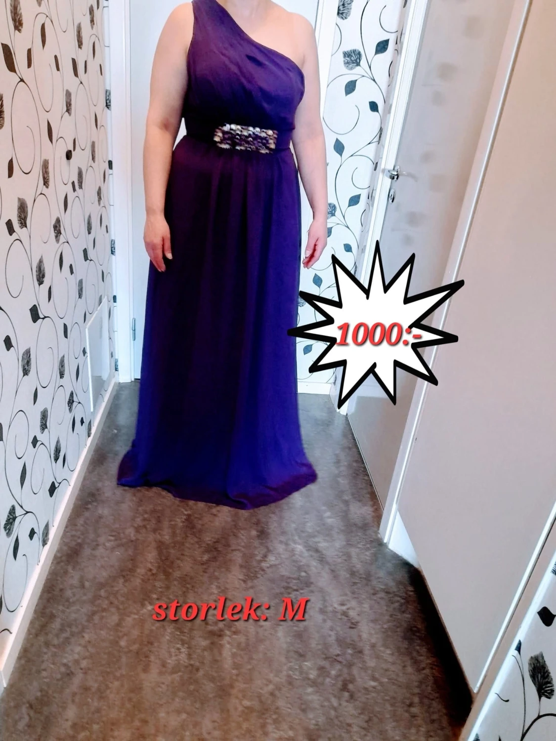 Fint klänningar  - 90