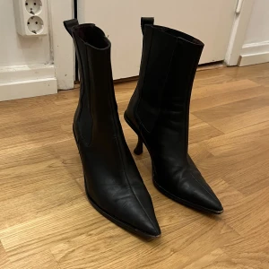 Topshop klackar läder  - Fina klackar i läder. 