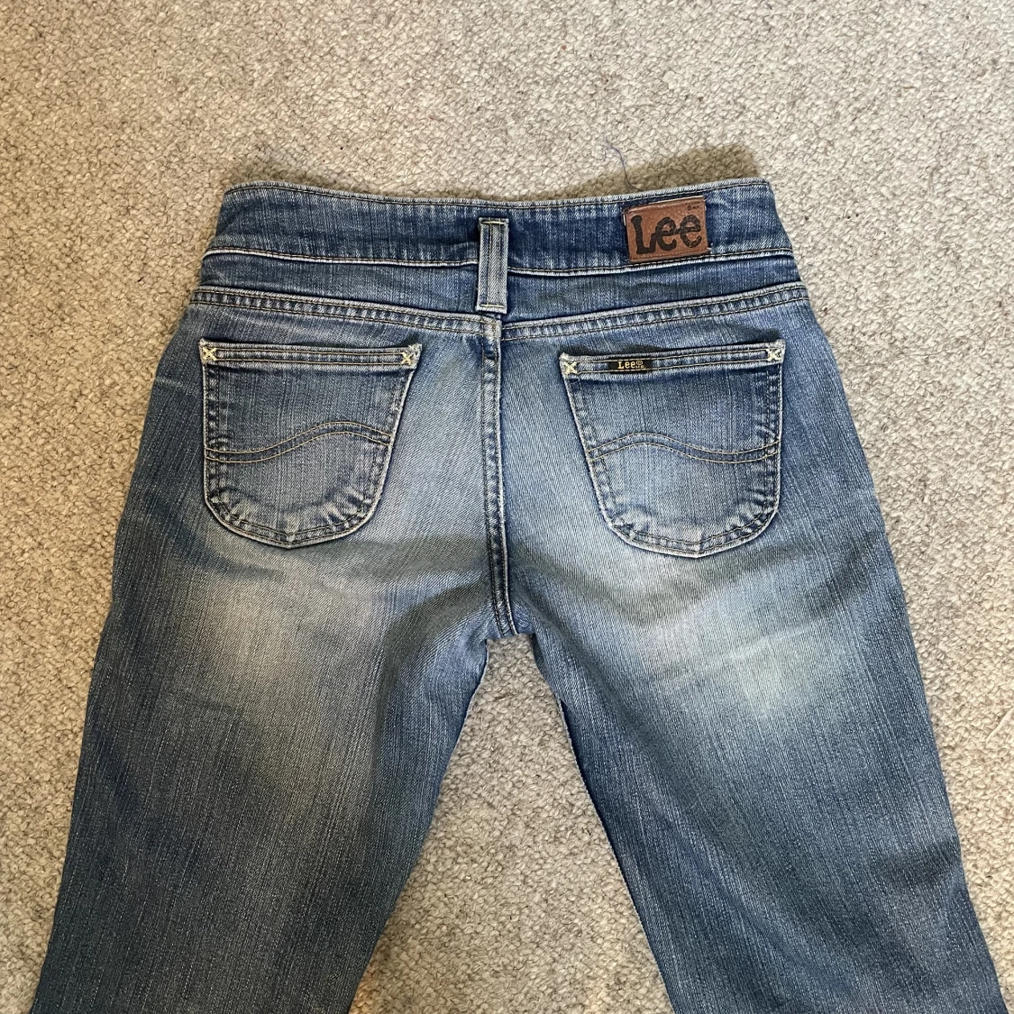 Lågmidjade lee jeans - 90
