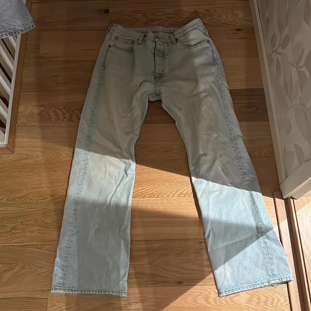 Rush jeans ljus blåa ny pris 2100kr. Jeans & Byxor.