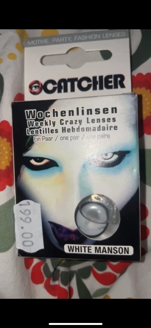 Ögon linser  - Säljer dessa coola ögon linser för 150kr då dom är helt nya och oöppnad 💗