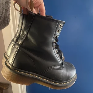 Veganska dr martens - Veganska dr martens i storlek 38 🌼