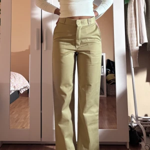 Vintage dickies - Vintage dickies köpta på Wasteland i cph! För korta för min smak, är 178 cm :)