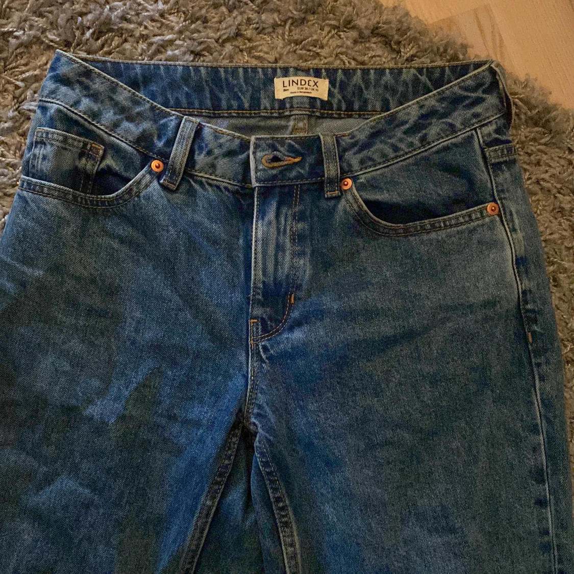 Utsvängda jeans  - 90