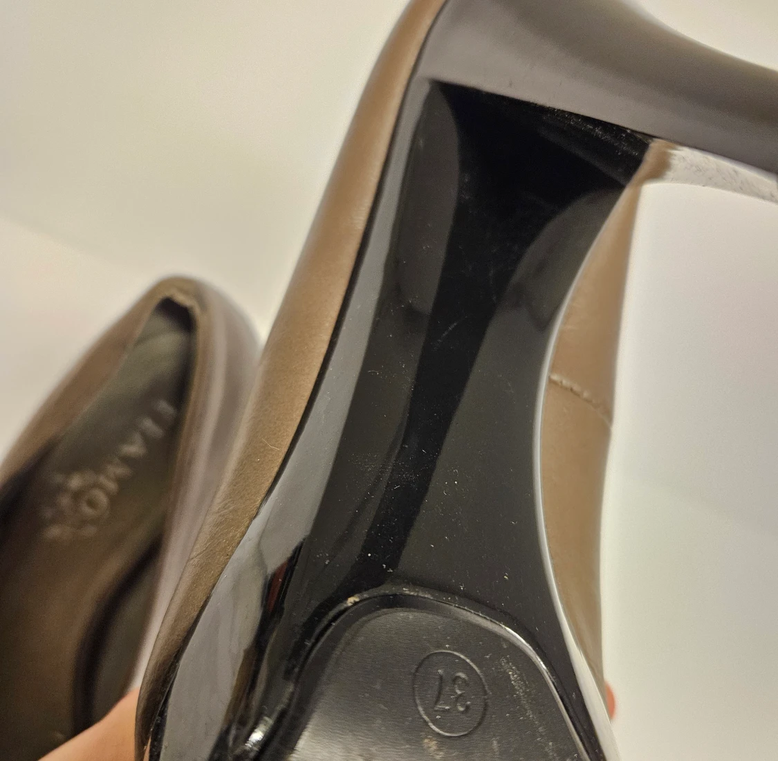 Pumps från Tiamo - 91