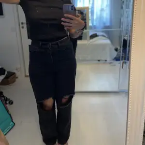 Svarta oversize jeans