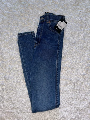Drdenim jeans  - Helt nya med lapp kvar.  