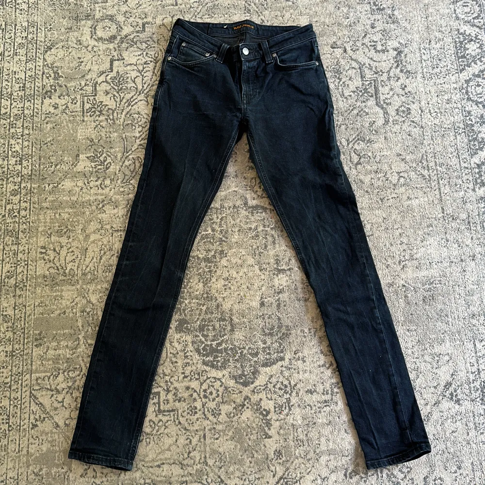Hej säljer mina riktigt fräscha jeans! Top skick 10/10 har ni några funderingar hör av er!. Jeans & Byxor.