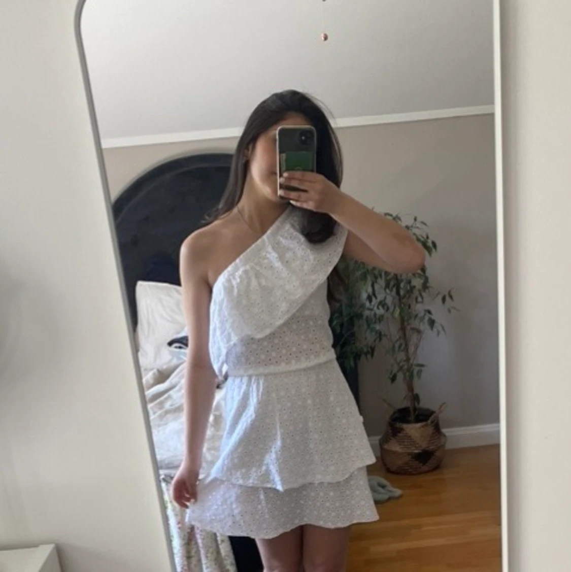 Vit volangklänning - 90