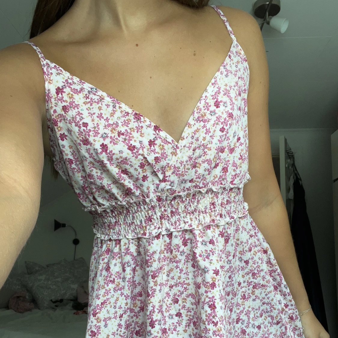 Blommig klänning  - 90