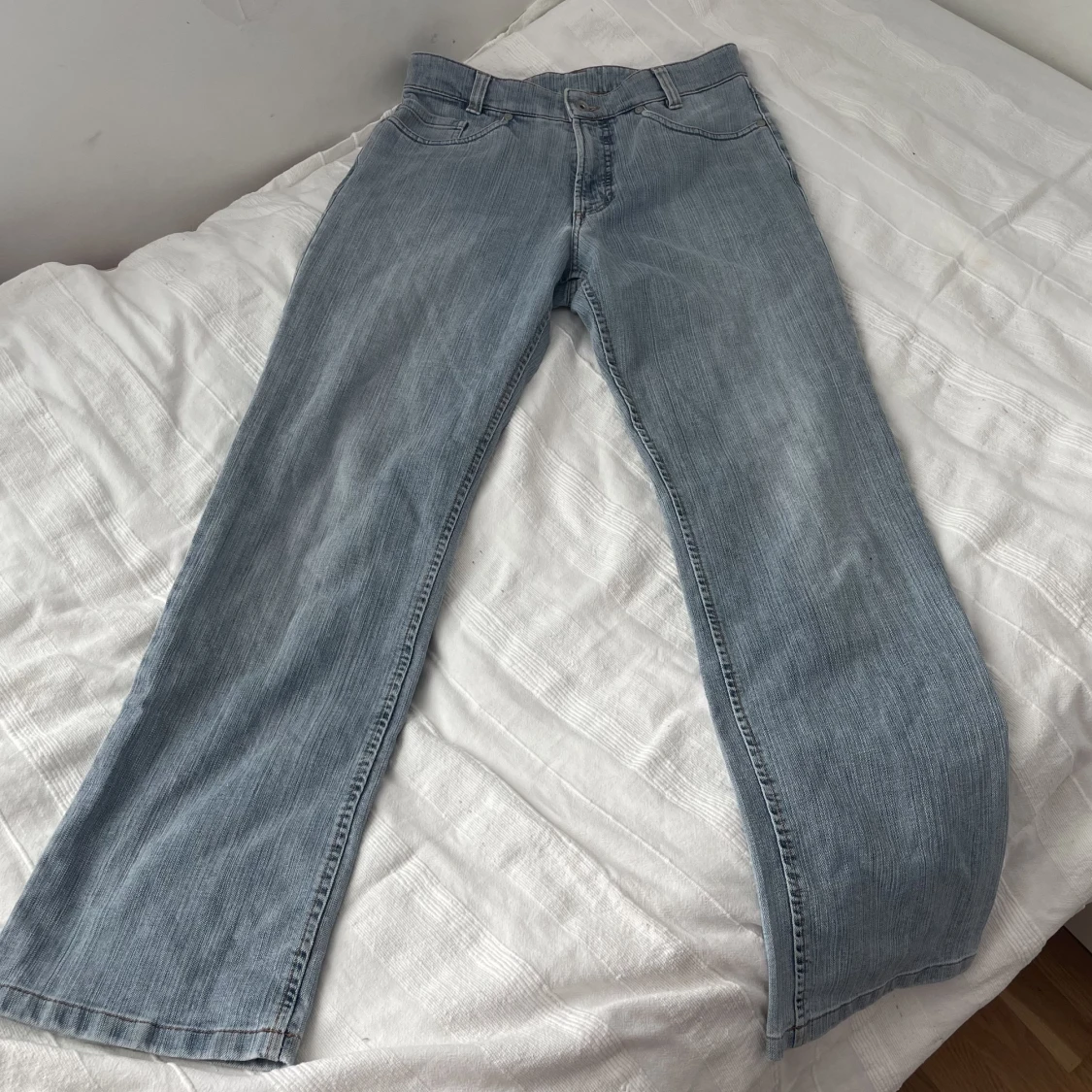 baggy jeans