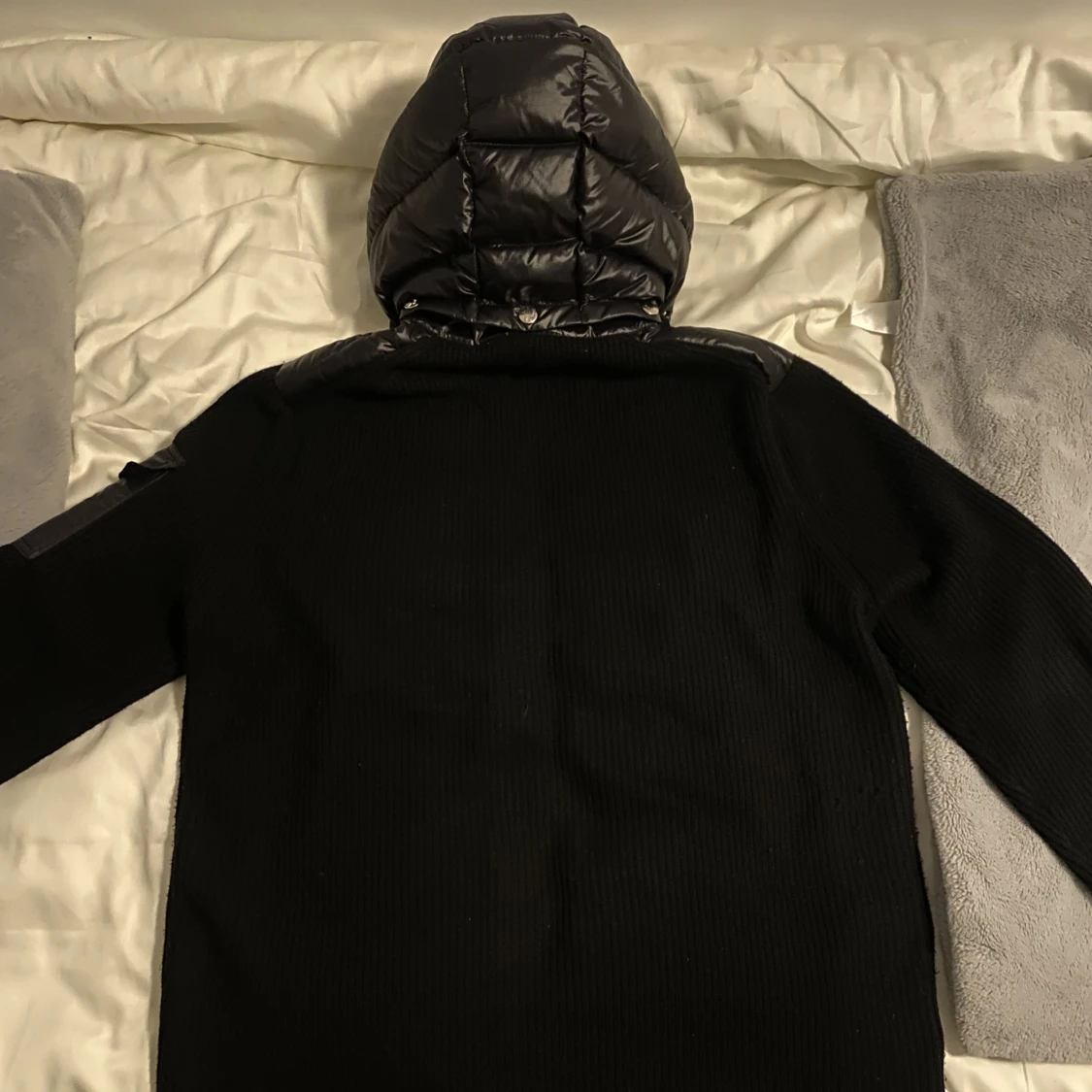 Moncler Maglione Tricot Cardigan - 90