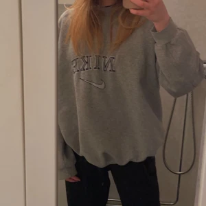 Vintage Nike  - Nike sweatshirt strl XL, fint skick