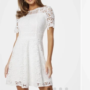 Bubbleroom klänning  - Superfin klänning ifrån bubbleroom, ny pris 999kr🤍