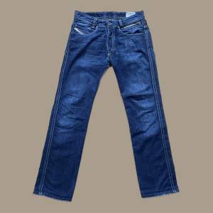 Stilrena Vintage Diesel Jeans 💧skriv privat för fler frågor/bilder 🤝