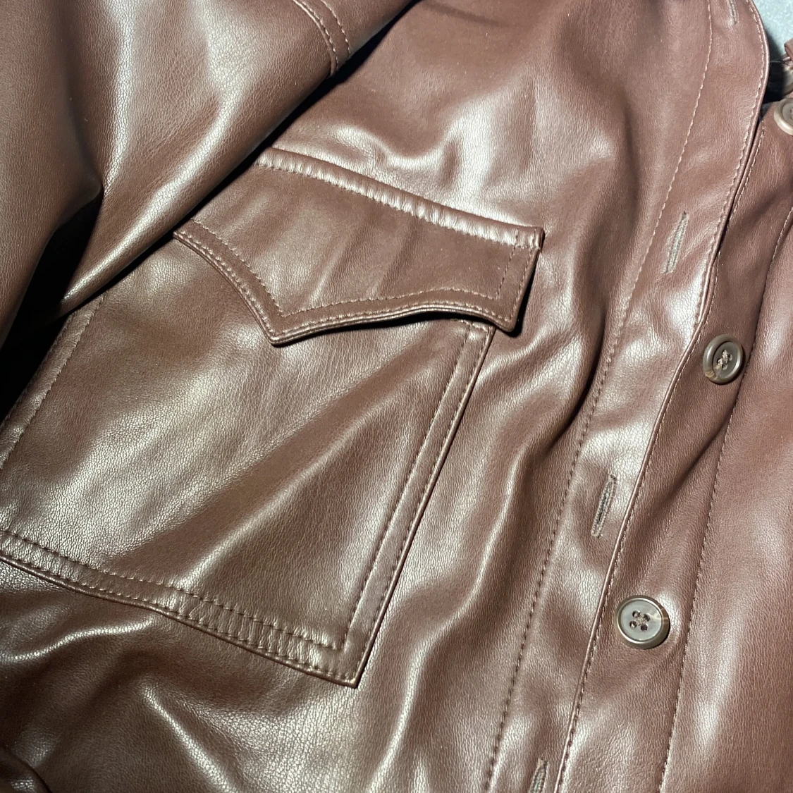 Tunn fusk skinnjacka  - 91