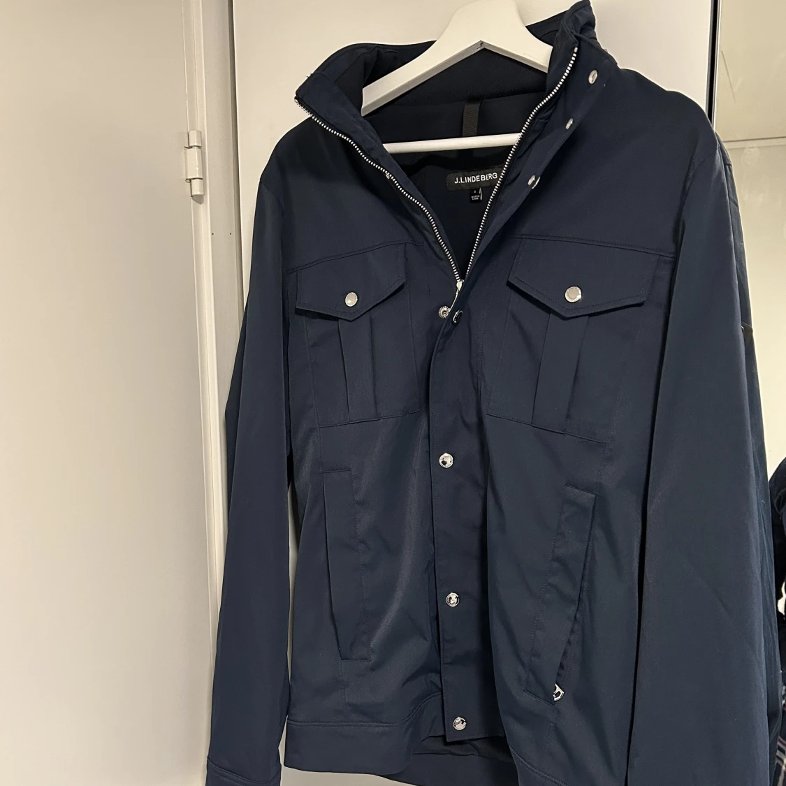 J Lindberg bailey jacka