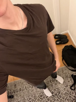 Brun T-shirt  - Brun T-shirt från eastwest Perfekt skick aldrig använd  