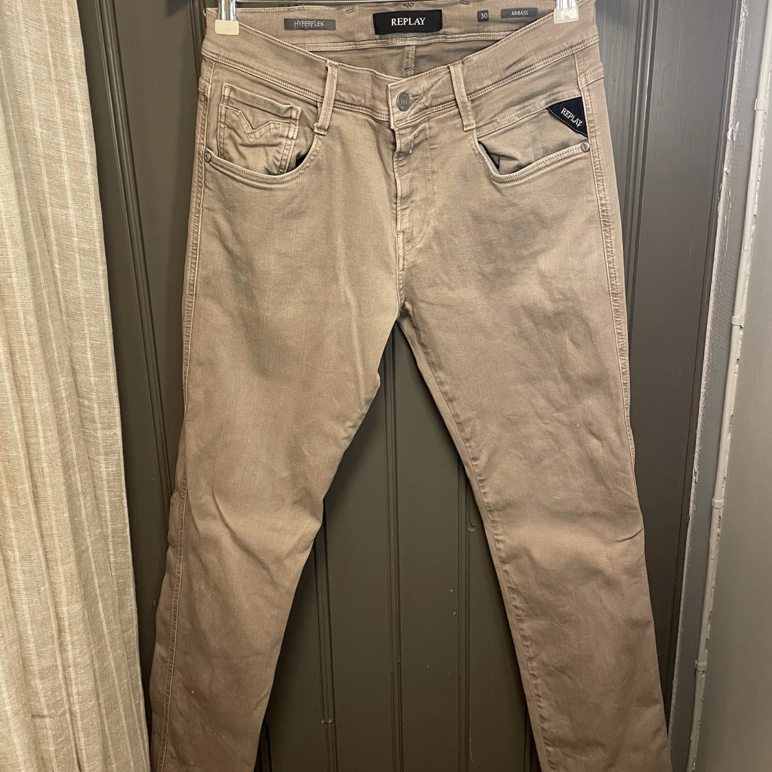 Snygga beige Replay Jeans!đ€